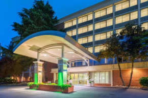 Отель Holiday Inn Charlottesville-Monticello, an IHG Hotel  Чарлоттсвилл